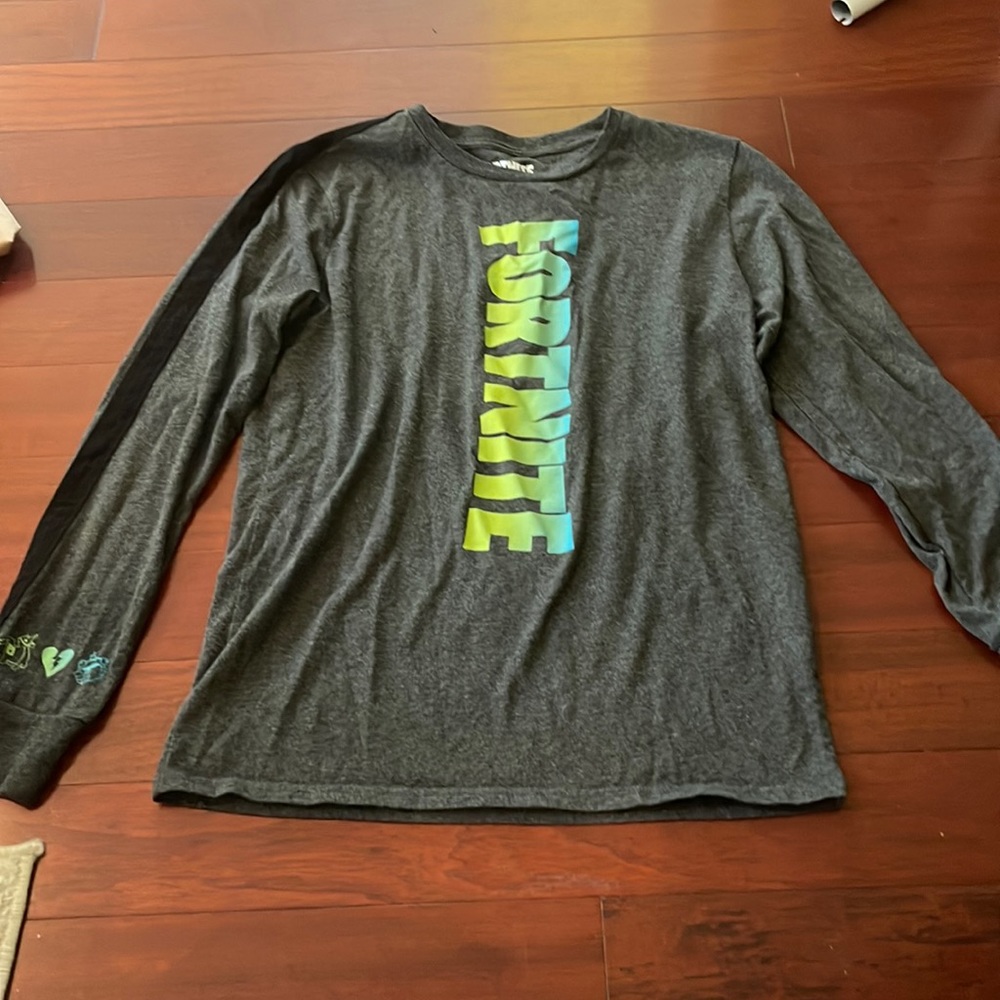 Boy’s Fortnite long sleeved t-shirt